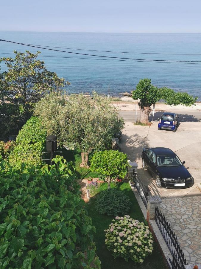 App Maria 1 Apartman Zambratija Kültér fotó