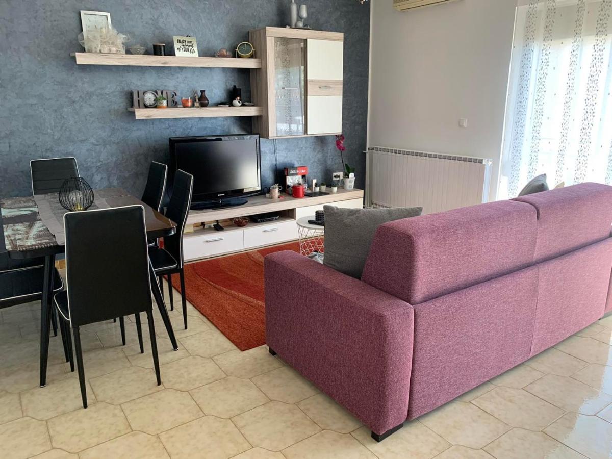App Maria 1 Apartman Zambratija Kültér fotó