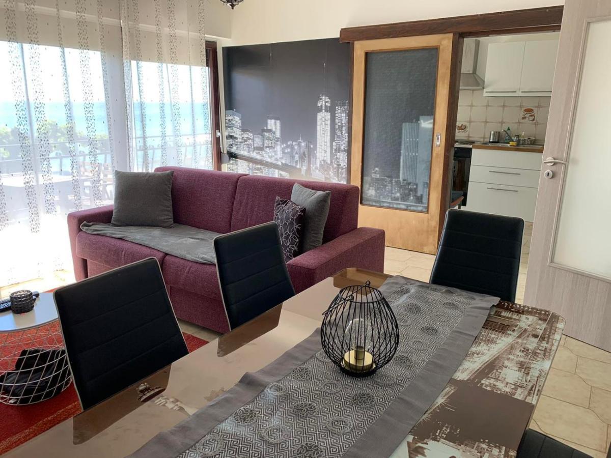 App Maria 1 Apartman Zambratija Kültér fotó